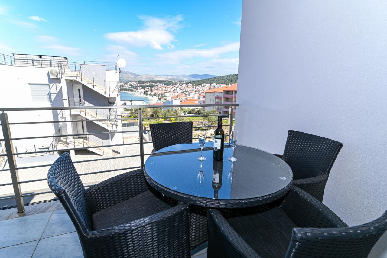 Luxury Apartment With Swimming Pool Ana 트로기르 외부 사진