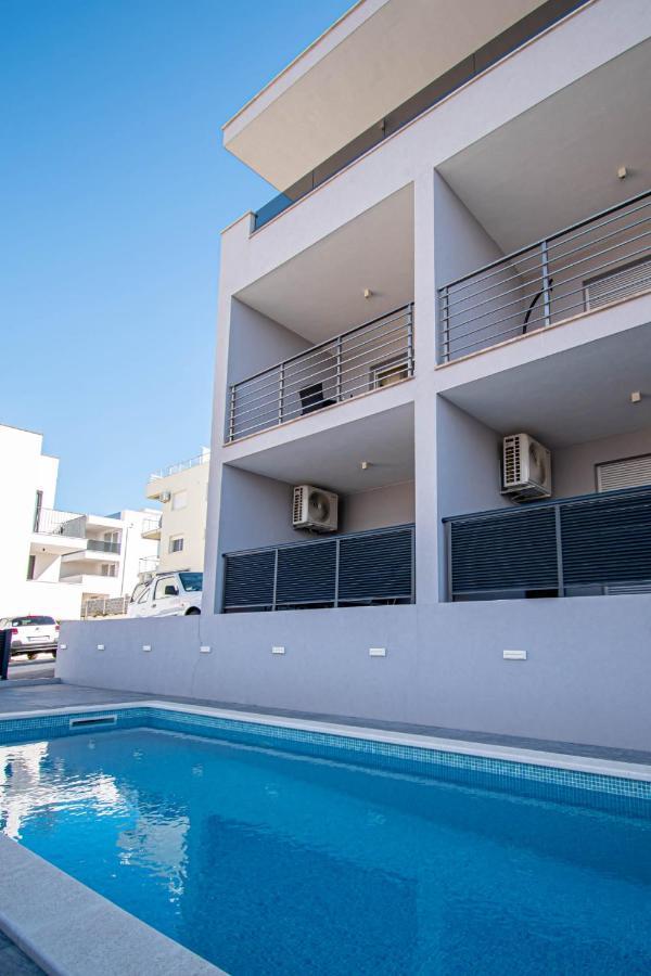 Luxury Apartment With Swimming Pool Ana 트로기르 외부 사진
