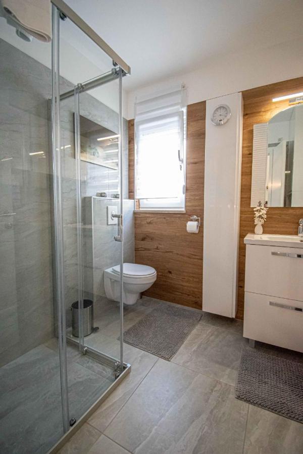 Luxury Apartment With Swimming Pool Ana 트로기르 외부 사진